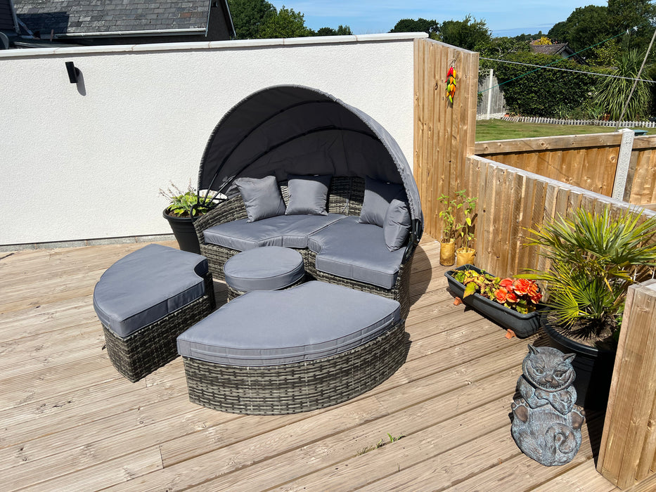 Carlito Grey Rattan Day Bed with Canopy